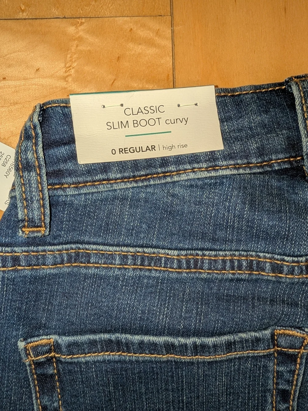 New With Tags Maurices Dark Wash Women’s Jeans Size 0